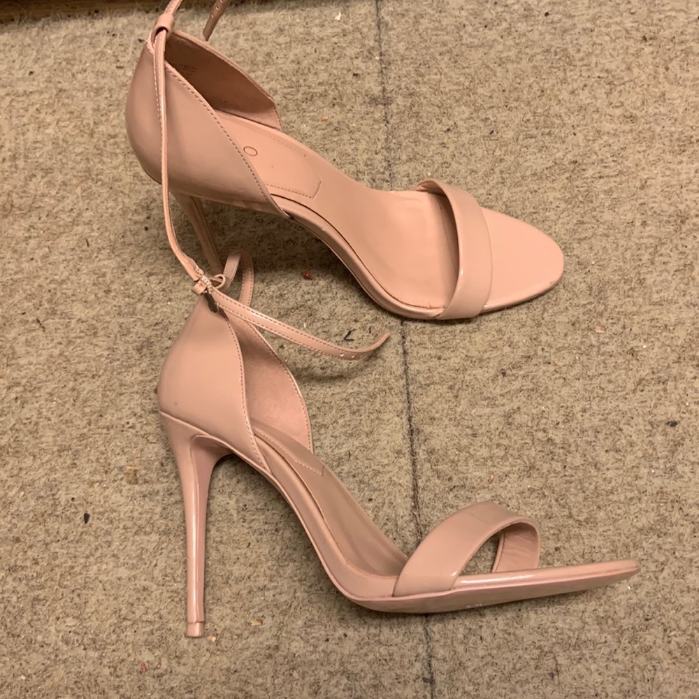 Nude Pink Aldo Heels size 8